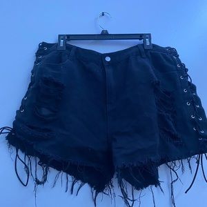 tie up goth jean shorts